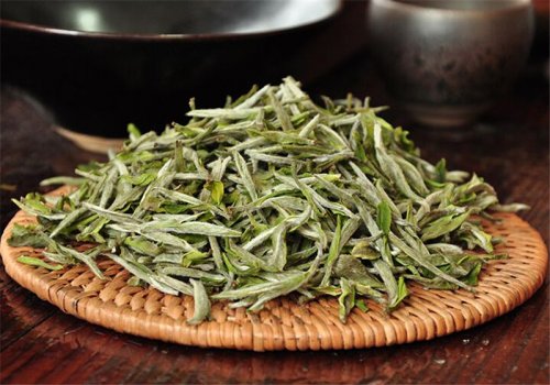 簡(jiǎn)小葉說(shuō)茶|不同品類(lèi)白茶的不同泡法：白牡丹和壽眉